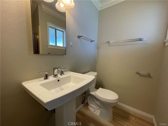 2208 Florida Street, Huntington Beach, CA 92648