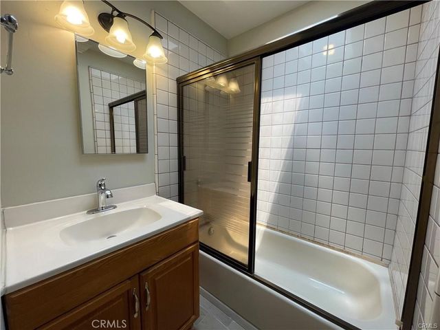 2208 Florida Street, Huntington Beach, CA 92648