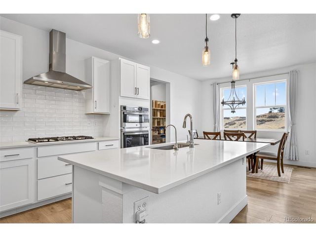 3649 Rucksack Ct, Castle Rock, CO 80108