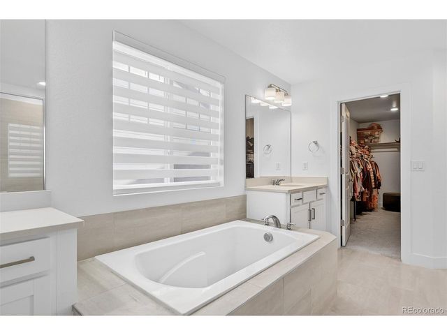 3649 Rucksack Ct, Castle Rock, CO 80108