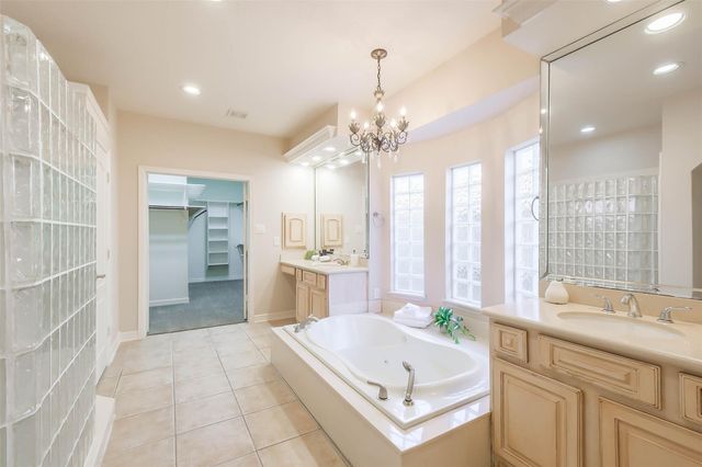 12411 Santiago Cove Lane, Houston, TX 77041