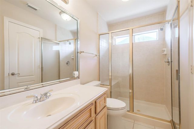 12411 Santiago Cove Lane, Houston, TX 77041