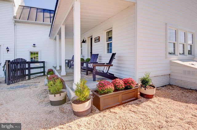 42046 LAMZ PL, Leesburg, VA 20176