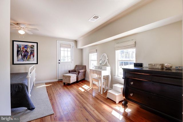 42046 LAMZ PL, Leesburg, VA 20176