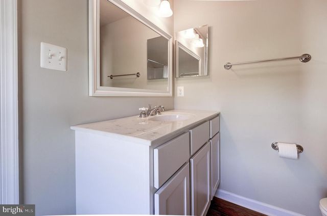 42046 LAMZ PL, Leesburg, VA 20176