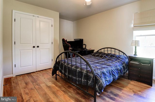 42046 LAMZ PL, Leesburg, VA 20176