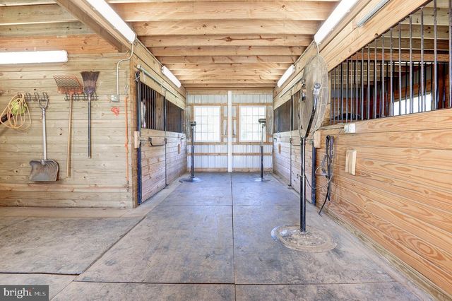 42046 LAMZ PL, Leesburg, VA 20176