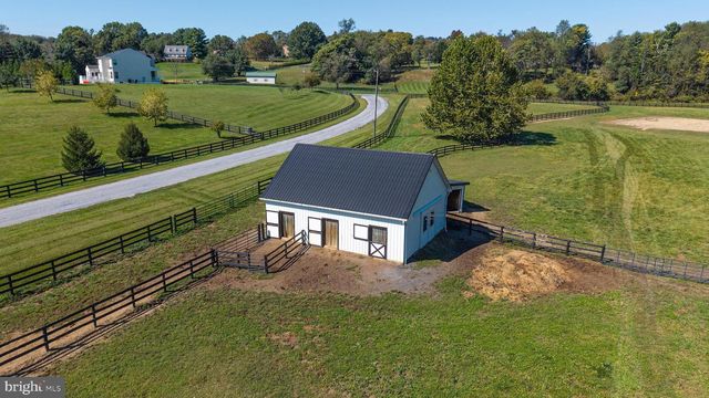 42046 LAMZ PL, Leesburg, VA 20176