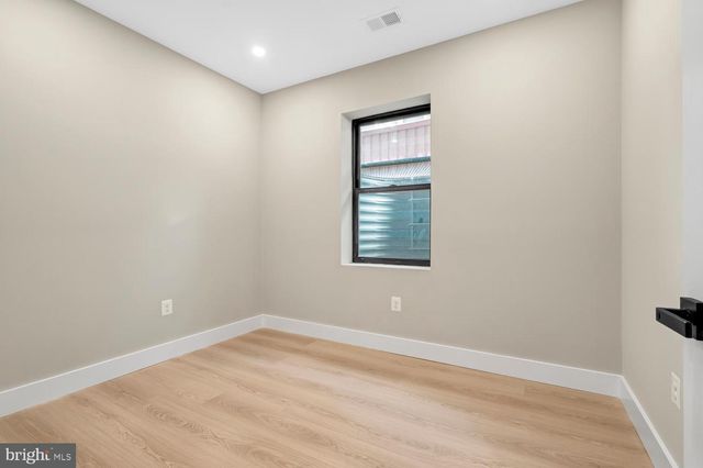 602 S WAKEFIELD ST, Arlington, VA 22204