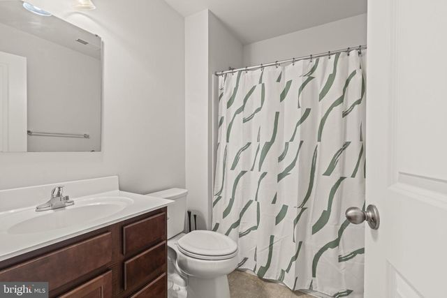 114 CISELEY DR, Sicklerville, NJ 08081