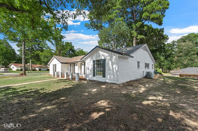 3212 Deerfield Drive, Haughton, LA 71037