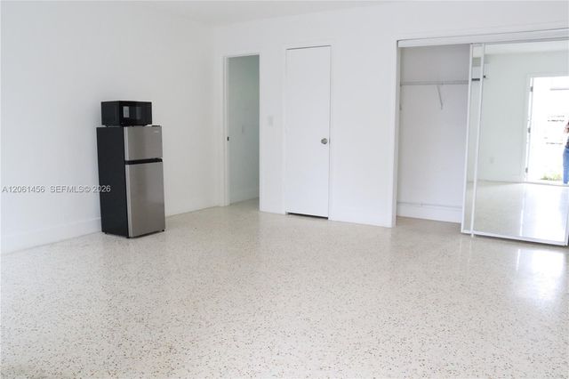 3146 NW 29th St 2, Miami, FL 33142