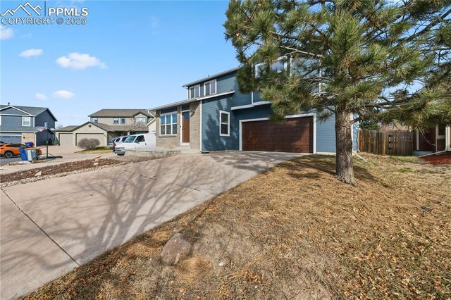 5024 Chariot Drive, Colorado Springs, CO 80923