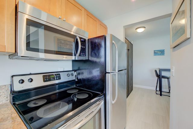 9 N Birch Rd 303, Fort Lauderdale, FL 33304