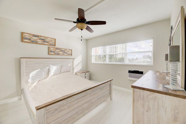 9 N Birch Rd 303, Fort Lauderdale, FL 33304