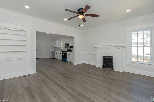 6 Forsyth Street, Thomasville, NC 27360