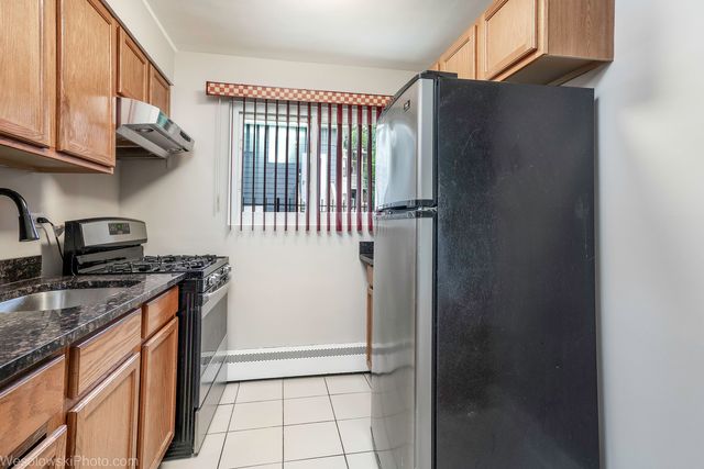 651 SOUTH Boulevard 3, Oak Park, IL 60302