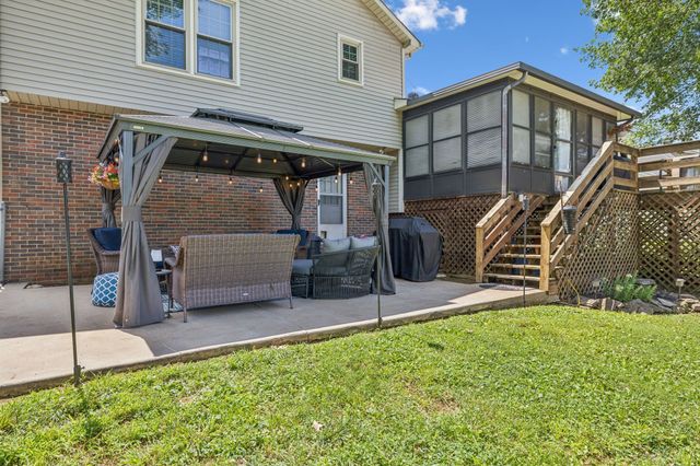 5005 Hairston Ct, Columbia, TN 38401