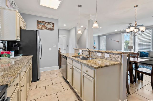 7401 N Ocean Blvd Apt 5, Myrtle Beach, SC 29572