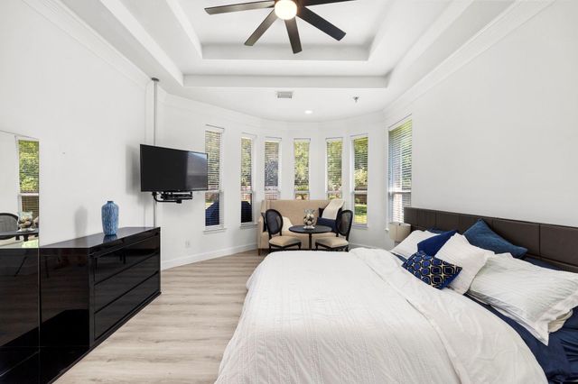 903 Lake Grayson Drive, Katy, TX 77494