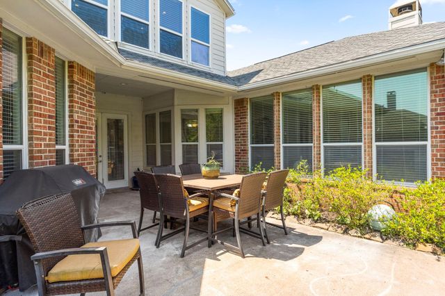903 Lake Grayson Drive, Katy, TX 77494