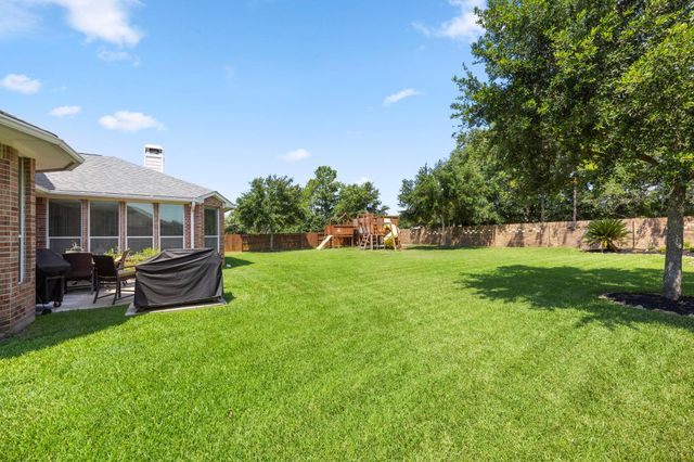 903 Lake Grayson Drive, Katy, TX 77494