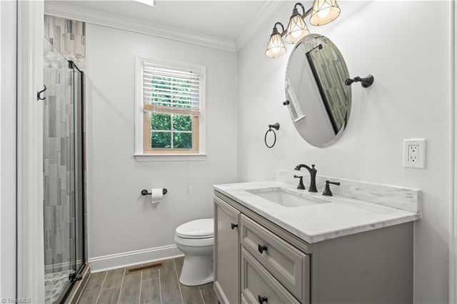 5936 Kenton Drive, Kernersville, NC 27284