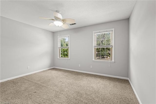 5936 Kenton Drive, Kernersville, NC 27284