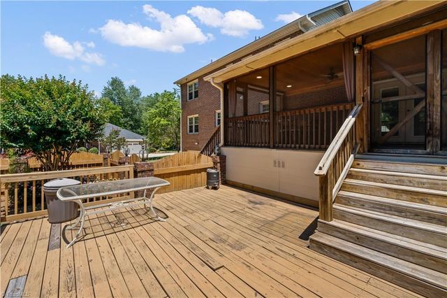 5936 Kenton Drive, Kernersville, NC 27284