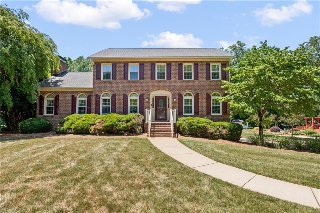 5936 Kenton Drive, Kernersville, NC 27284