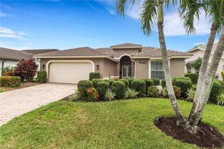 9040 Old Hickory CIR, Fort Myers, FL 33912