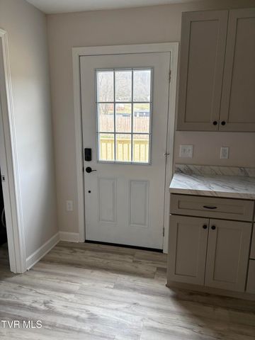 104 Winner Street, Elizabethton, TN 37643