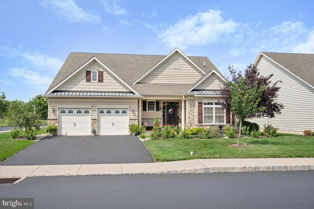 101 BAYHILL DR, North Wales, PA 19454