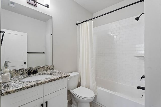 2424 Misty Hollow Place, Atlanta, GA 30337