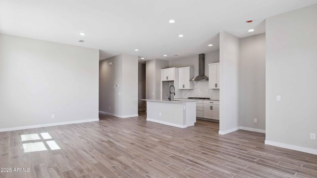 2526 W Satinwood Drive, Phoenix, AZ 85045