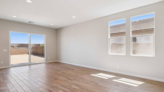 2526 W Satinwood Drive, Phoenix, AZ 85045