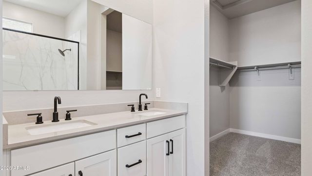 2526 W Satinwood Drive, Phoenix, AZ 85045