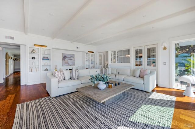 22 Eucalyptus Rd, Belvedere, CA 94920