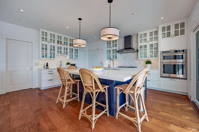 22 Eucalyptus Rd, Belvedere, CA 94920