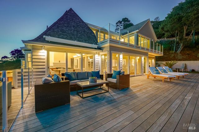 22 Eucalyptus Rd, Belvedere, CA 94920