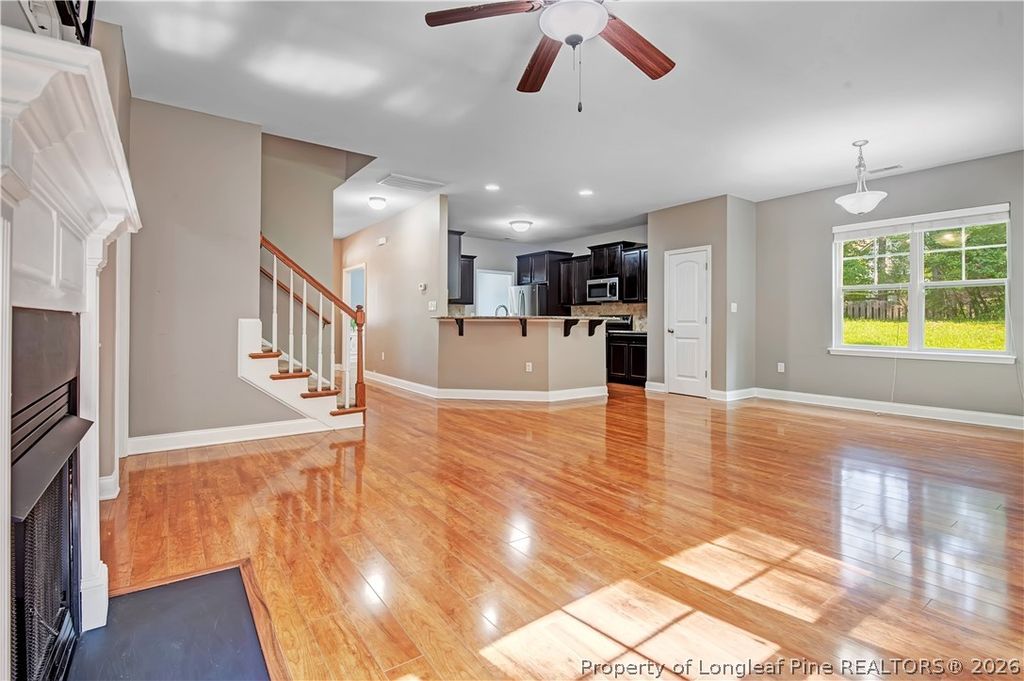 105 Birdsong Court, Aberdeen, NC 28315 — photo 4