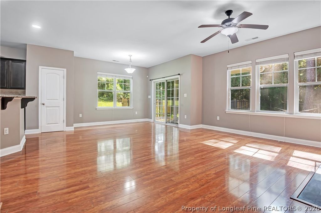 105 Birdsong Court, Aberdeen, NC 28315 — photo 5