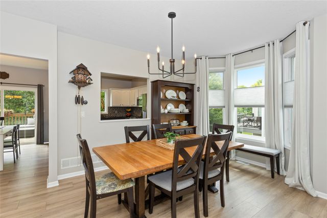 2807 145th Street, Urbandale, IA 50323