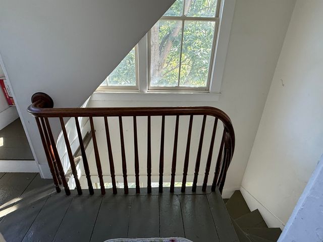 59 Highland Street, Brattleboro, VT 05301