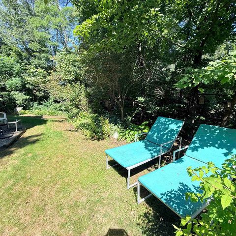 59 Highland Street, Brattleboro, VT 05301