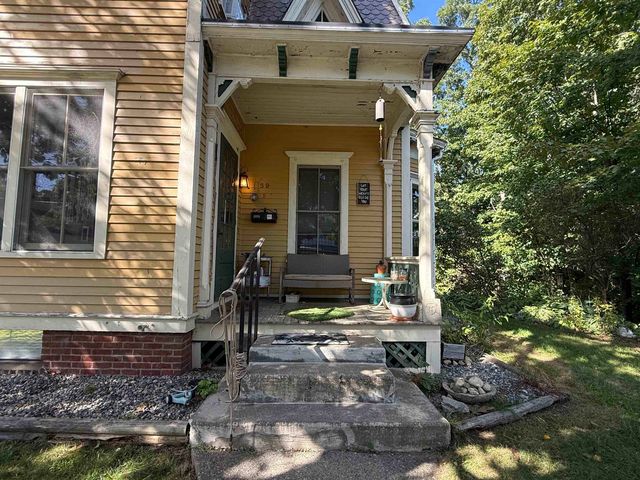 59 Highland Street, Brattleboro, VT 05301