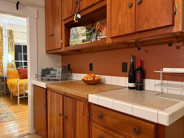 59 Highland Street, Brattleboro, VT 05301