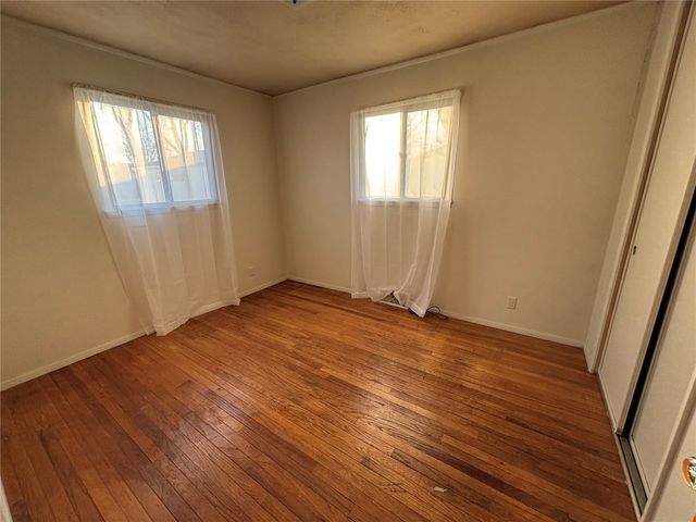 4505 Hiawatha Avenue NE, Cedar Rapids, IA 52402