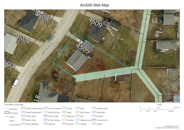 4505 Hiawatha Avenue NE, Cedar Rapids, IA 52402