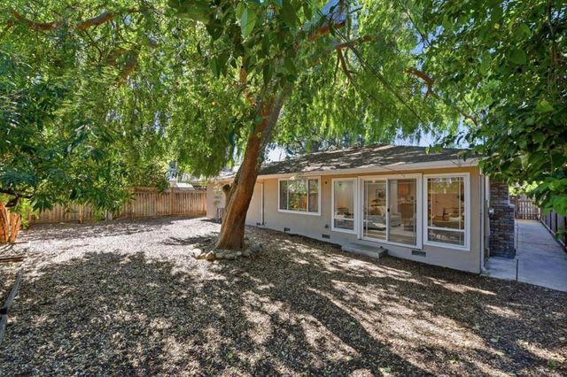 1524 Sandpiper Court, Sunnyvale, CA 94087